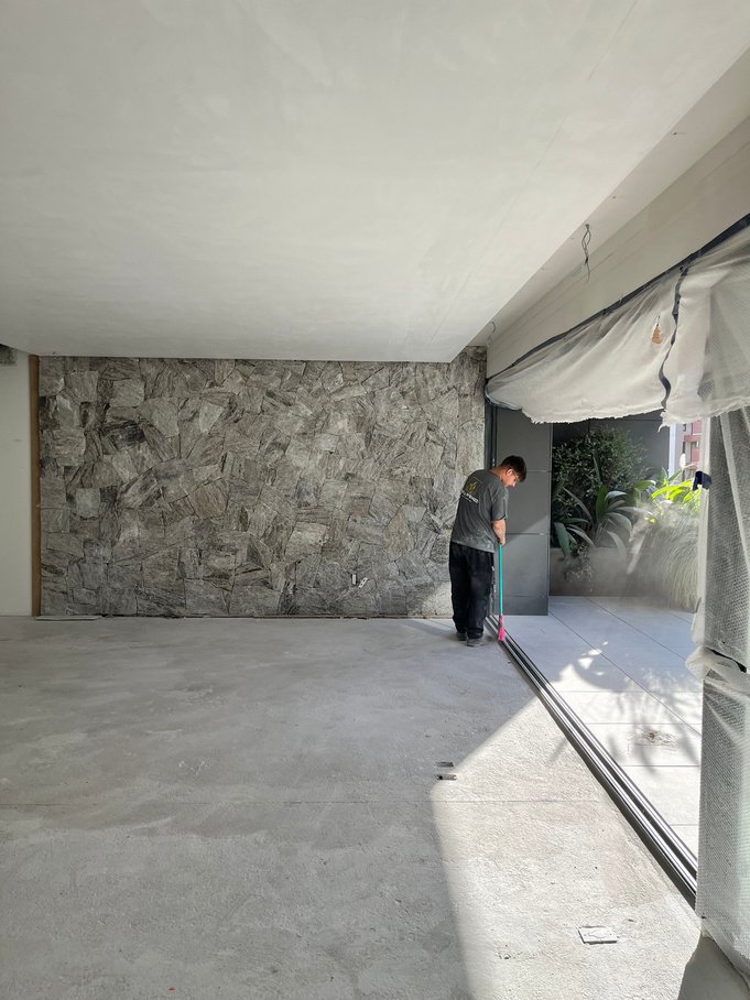 Apartamento em concreto cru, antes da execução