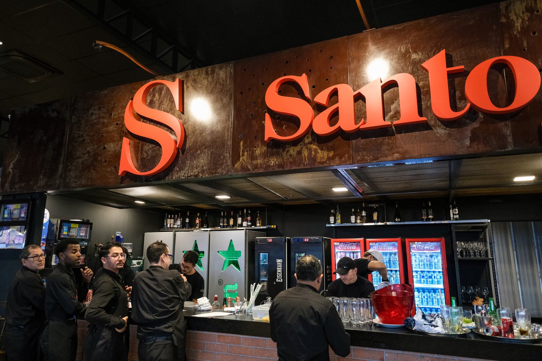 Salão da Churrascaria Santo Antônio